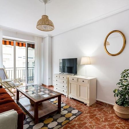 Santa Justa Urban Apartment Sevilla Exterior foto