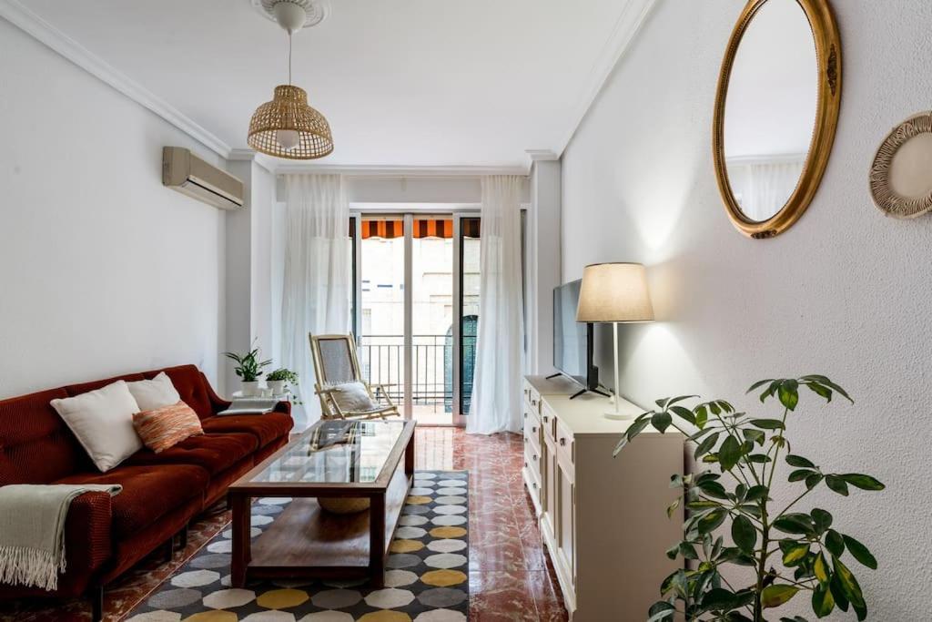 Santa Justa Urban Apartment Sevilla Exterior foto